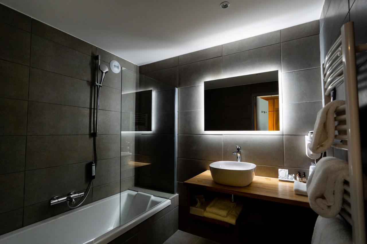 Fac & Spera -Hotel & Spa Tain-l'Hermitage Exterior photo